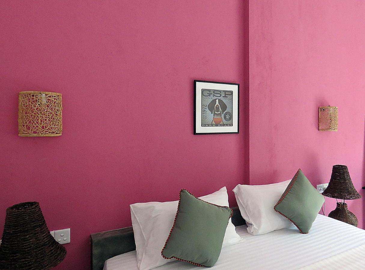 H&C Heaven Beach Hotel Унаватуна Екстериор снимка