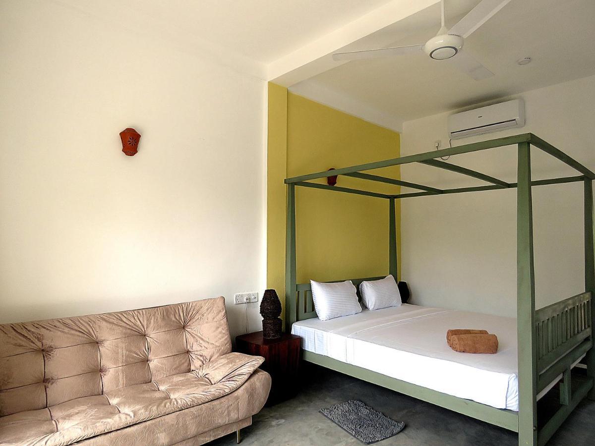 H&C Heaven Beach Hotel Унаватуна Екстериор снимка