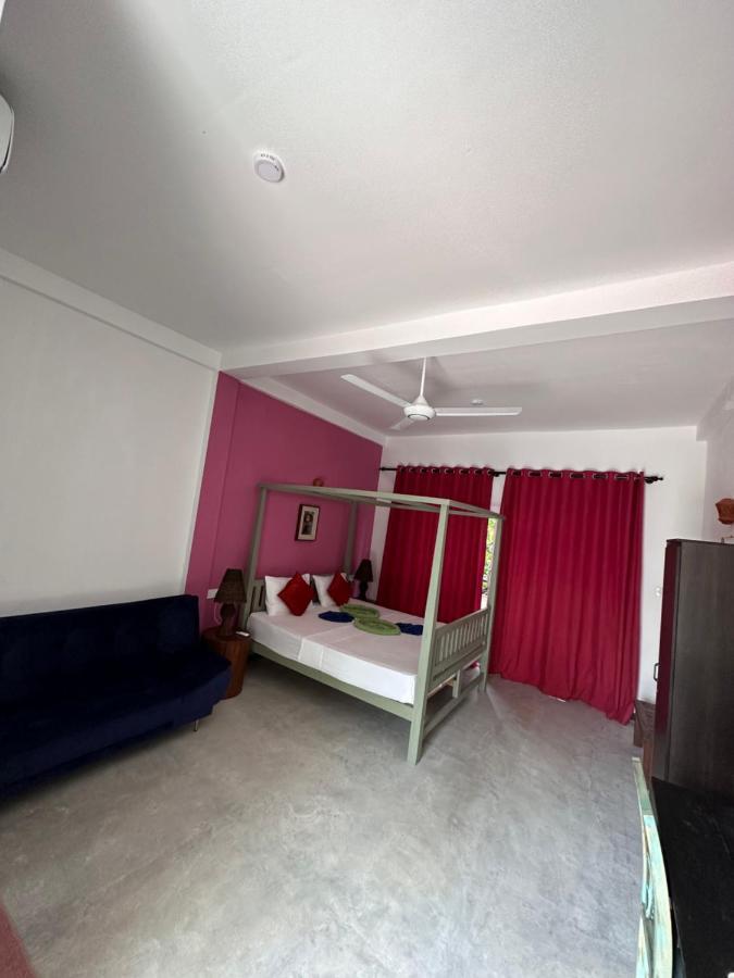 H&C Heaven Beach Hotel Унаватуна Екстериор снимка